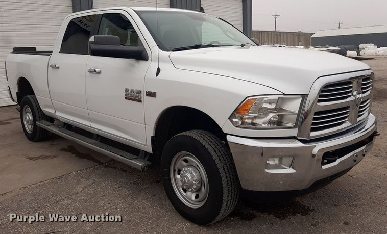 image for item LX9818 2014 Dodge Ram 2500HD  Crew Cab pickup truck