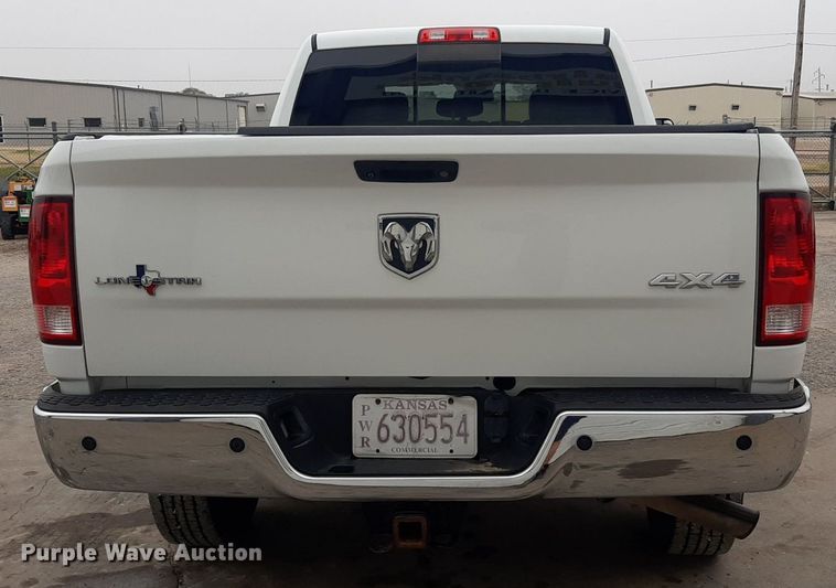 image for item LX9818 2014 Dodge Ram 2500HD  Crew Cab pickup truck