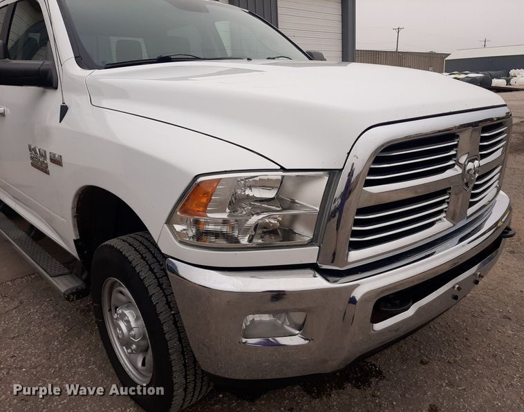 image for item LX9818 2014 Dodge Ram 2500HD  Crew Cab pickup truck