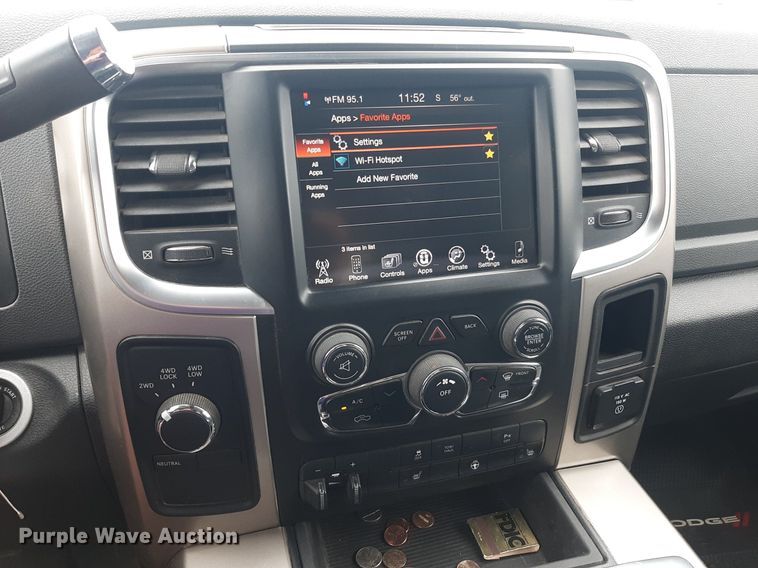 image for item LX9818 2014 Dodge Ram 2500HD  Crew Cab pickup truck