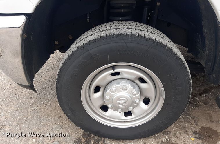 image for item LX9818 2014 Dodge Ram 2500HD  Crew Cab pickup truck