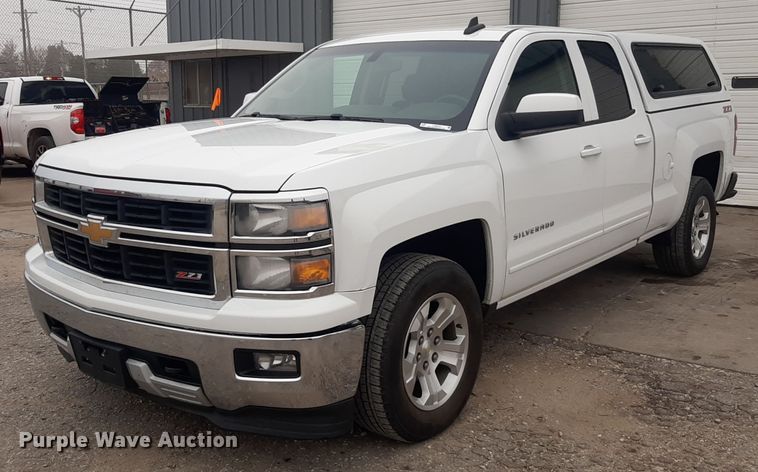 image for item LX9819 2015 Chevrolet Silverado 1500  Double Cab pickup truck
