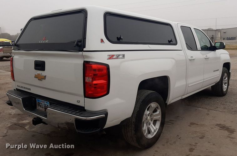 image for item LX9819 2015 Chevrolet Silverado 1500  Double Cab pickup truck