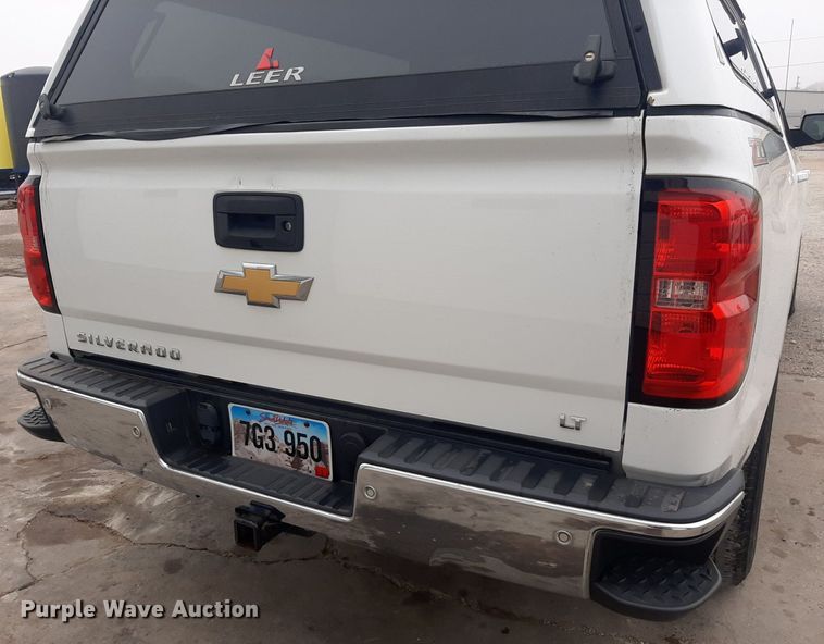 image for item LX9819 2015 Chevrolet Silverado 1500  Double Cab pickup truck