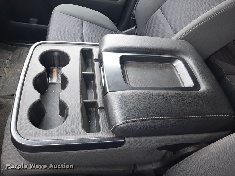 image for item LX9819 2015 Chevrolet Silverado 1500  Double Cab pickup truck