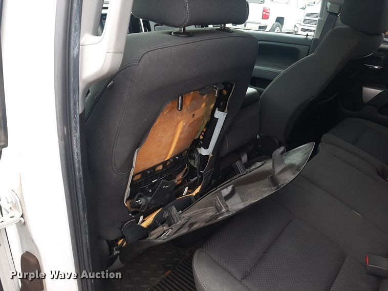 image for item LX9819 2015 Chevrolet Silverado 1500  Double Cab pickup truck