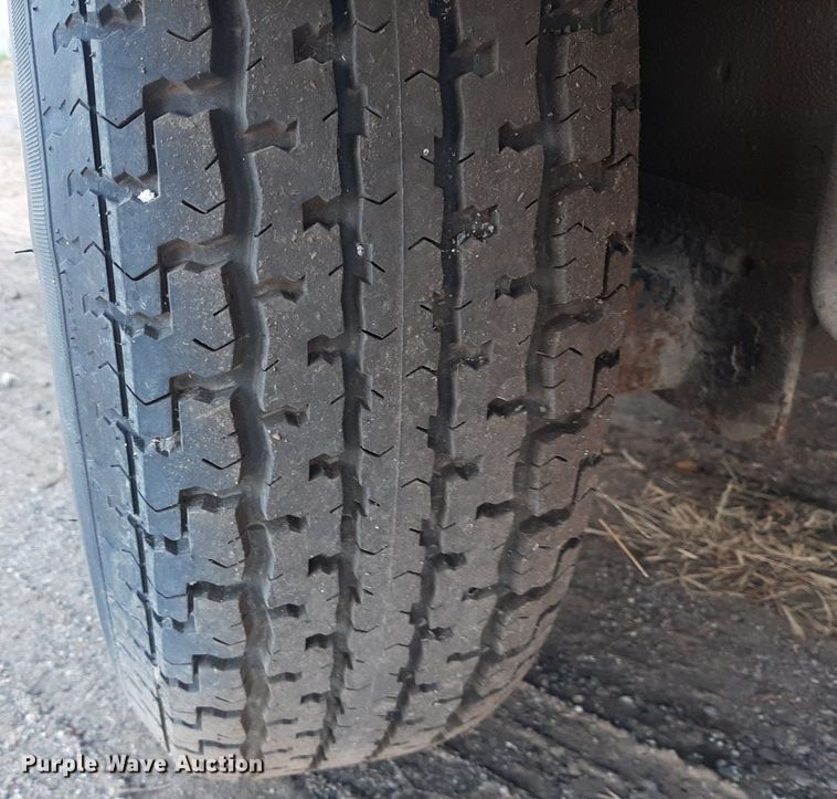 image for item LX9820 2007 Vermeer BC1500  wood chipper