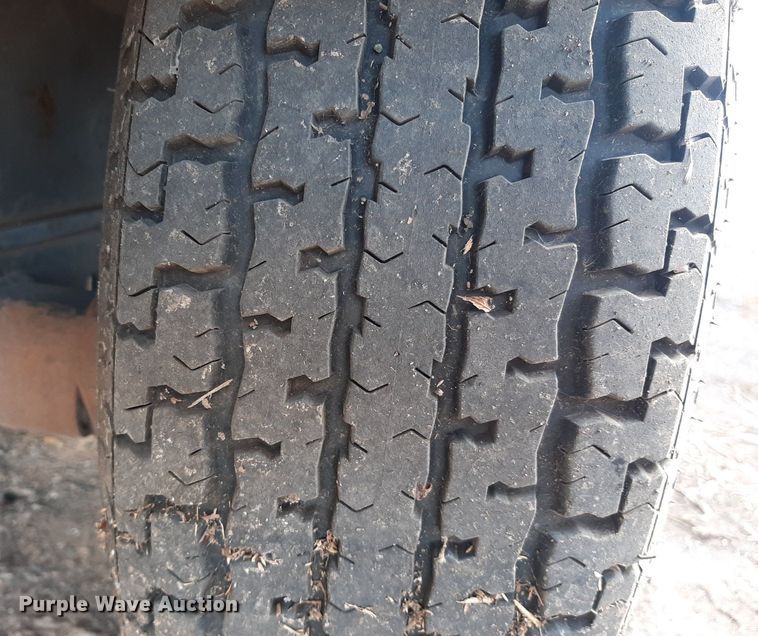 image for item LX9820 2007 Vermeer BC1500  wood chipper