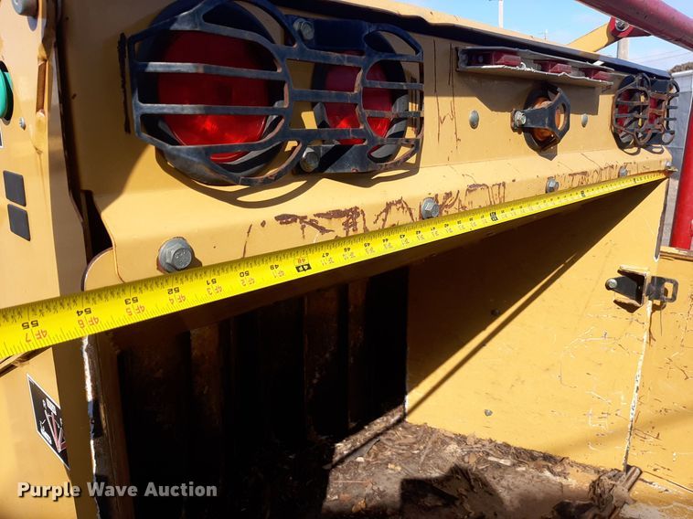 image for item LX9820 2007 Vermeer BC1500  wood chipper