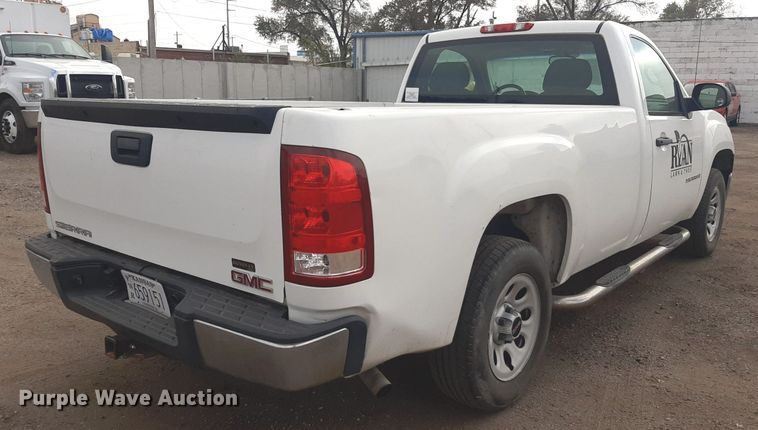 image for item LX9821 2008 GMC Sierra 1500  pickup truck