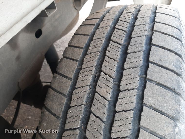 image for item LX9821 2008 GMC Sierra 1500  pickup truck