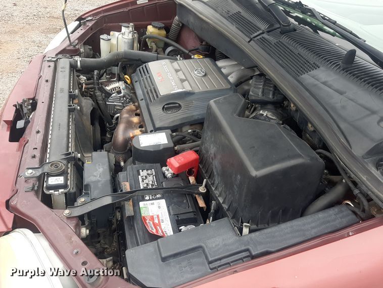 image for item LX9825 2001 Toyota Sienna  van