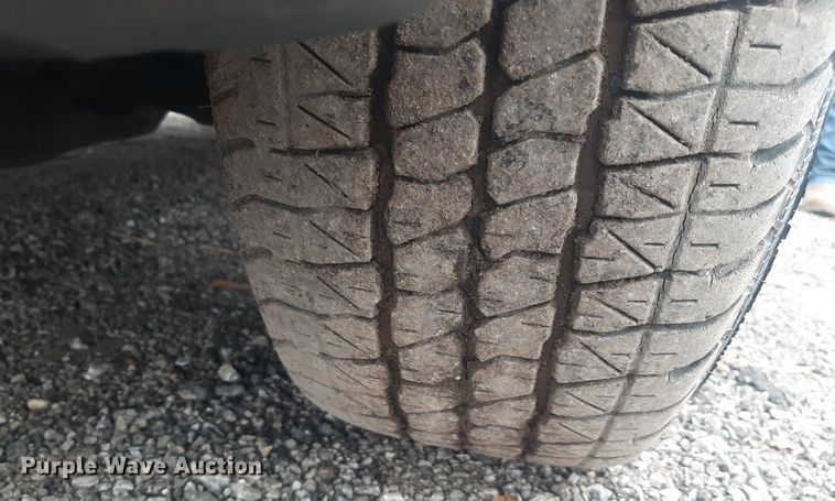 image for item LX9825 2001 Toyota Sienna  van