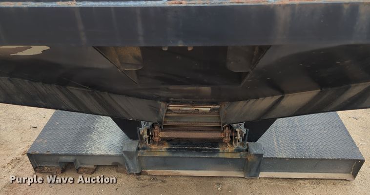 image for item LY9486 Spreader bed