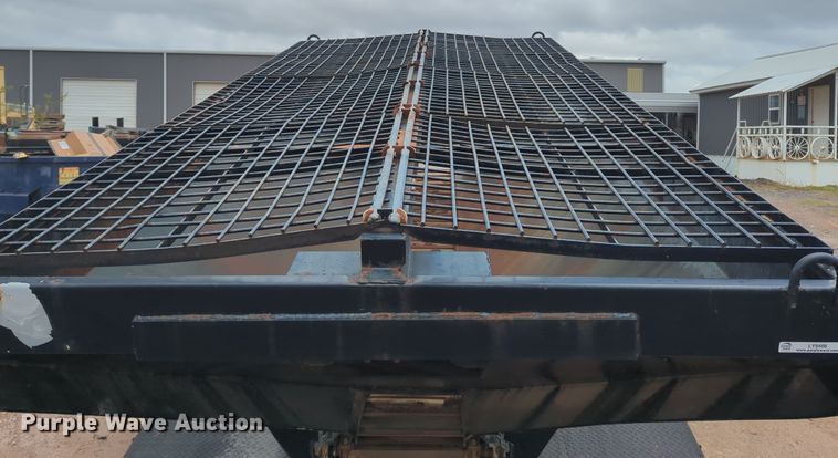 image for item LY9486 Spreader bed