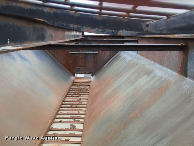 image for item LY9486 Spreader bed