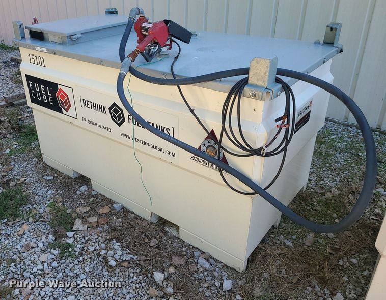 image for item MG9735 2017 Western Global Fuel Cube FCP500  tank