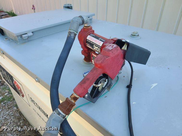 image for item MG9735 2017 Western Global Fuel Cube FCP500  tank