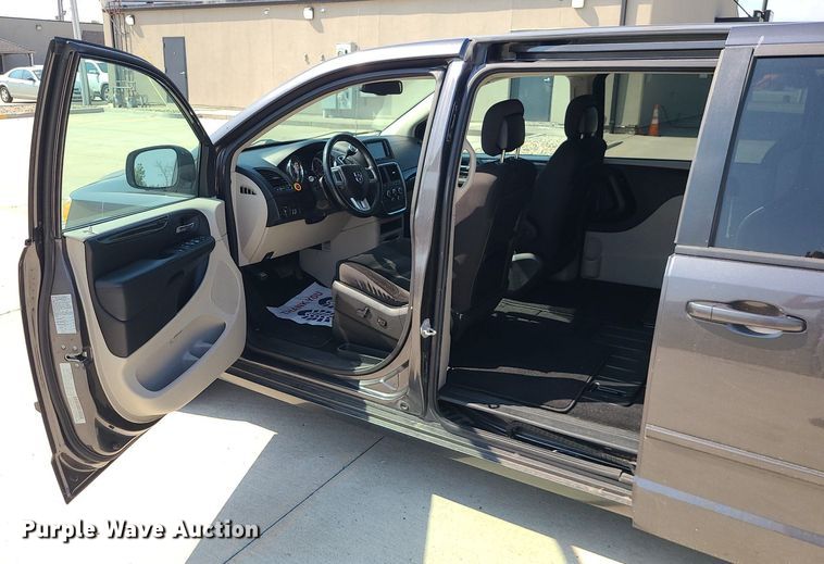 image for item MG9745 2017 Dodge Grand Caravan  handicap accessible van