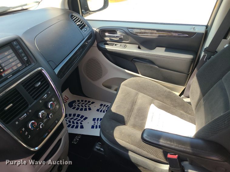 image for item MG9745 2017 Dodge Grand Caravan  handicap accessible van