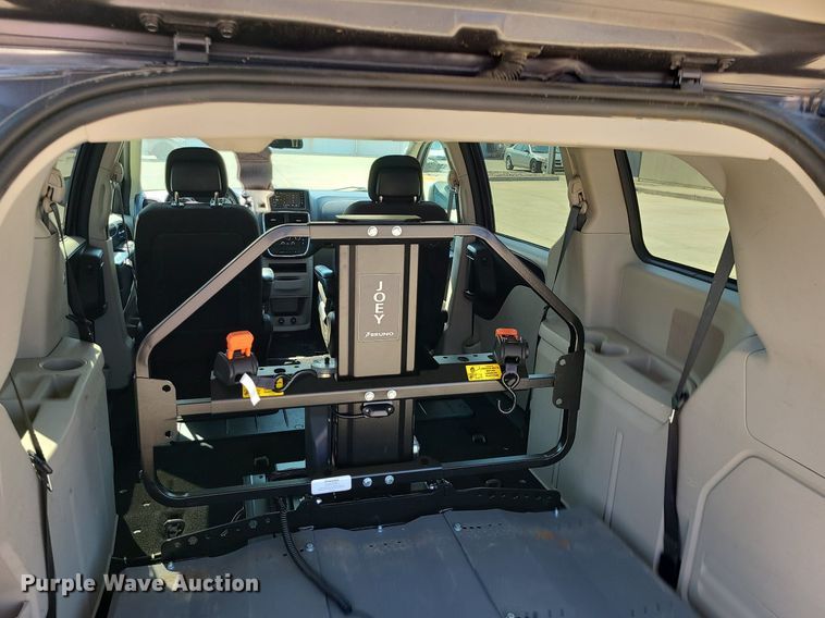 image for item MG9745 2017 Dodge Grand Caravan  handicap accessible van