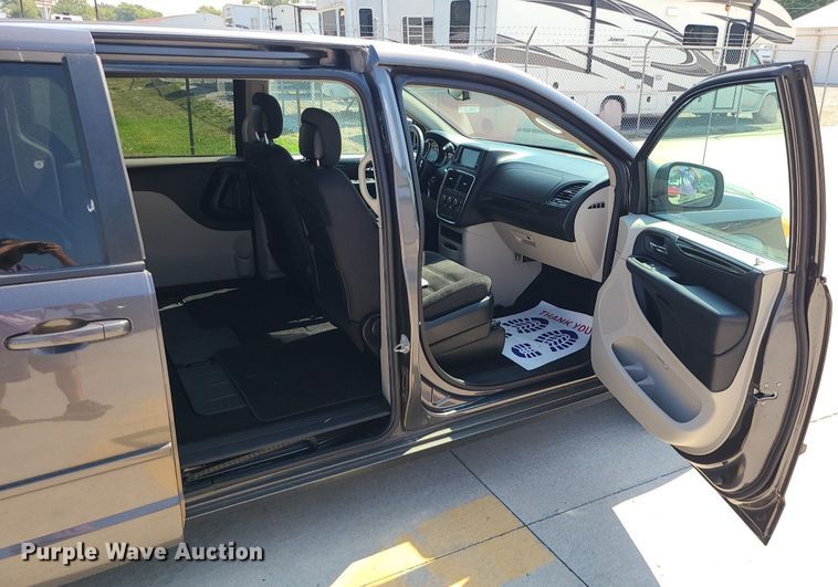 image for item MG9745 2017 Dodge Grand Caravan  handicap accessible van