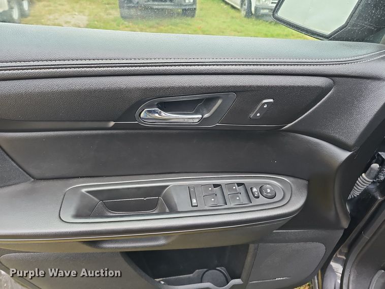 image for item MH9405 2014 Chevrolet Traverse LT  SUV