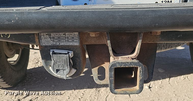 image for item MH9513 2005 Chevrolet Silverado 2500HD  Ext. Cab pickup truck