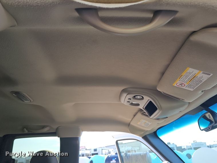 image for item MH9513 2005 Chevrolet Silverado 2500HD  Ext. Cab pickup truck