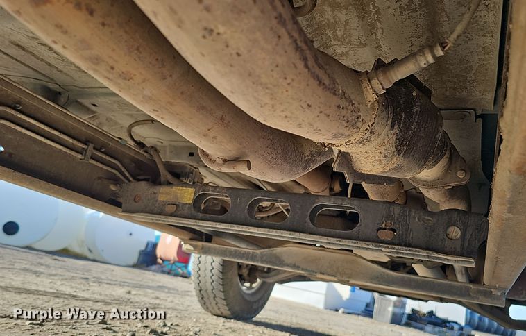 image for item MH9513 2005 Chevrolet Silverado 2500HD  Ext. Cab pickup truck