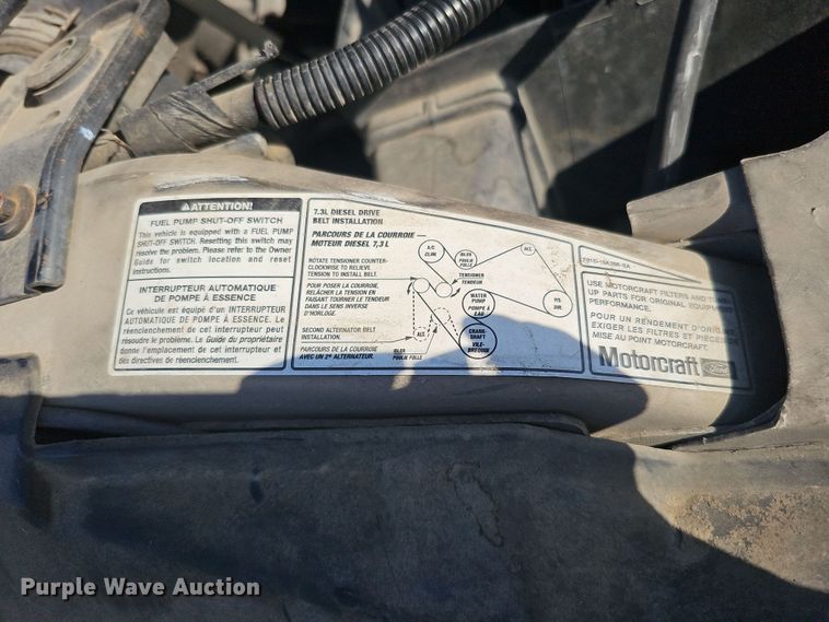 image for item MH9514 2000 Ford  F350 Super Duty XLT  Crew Cab pickup truck