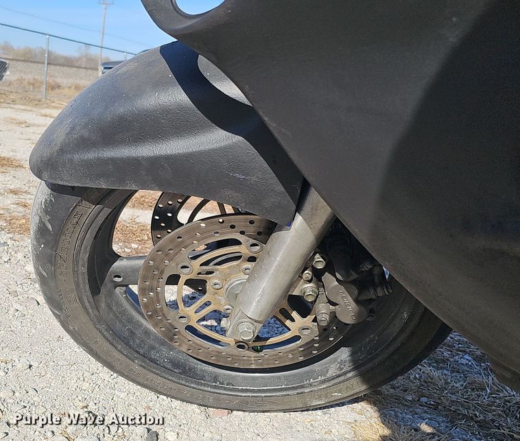 image for item MH9515 2001 Suzuki GSX 600F  motorcycle