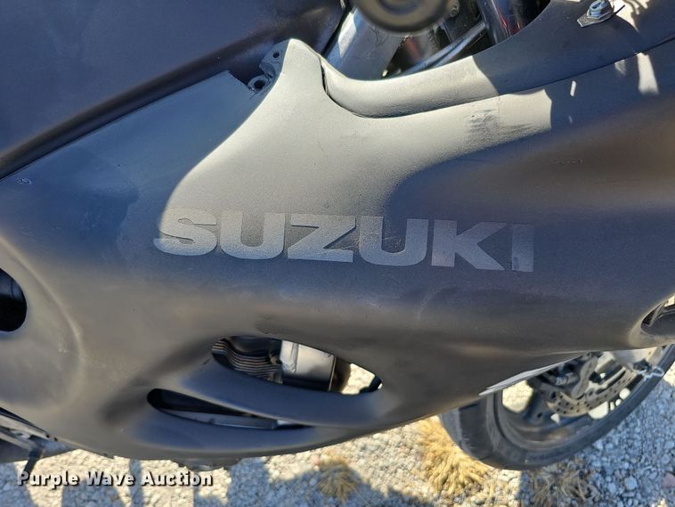 image for item MH9515 2001 Suzuki GSX 600F  motorcycle