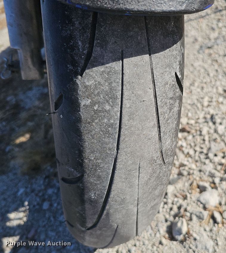 image for item MH9515 2001 Suzuki GSX 600F  motorcycle