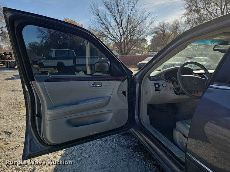 image for item MH9517 2007 Cadillac DTS