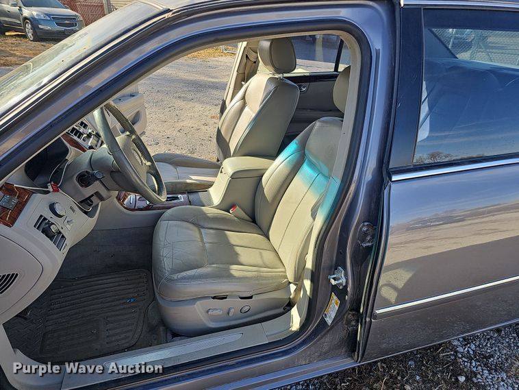 image for item MH9517 2007 Cadillac DTS