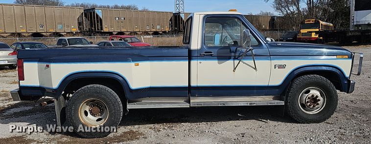 image for item MH9518 1986 Ford F350  pickup truck