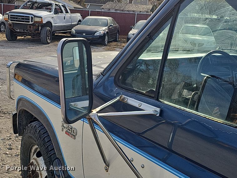 image for item MH9518 1986 Ford F350  pickup truck