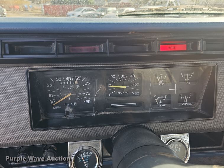 image for item MH9518 1986 Ford F350  pickup truck