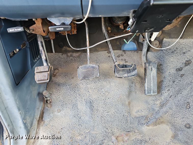 image for item MH9518 1986 Ford F350  pickup truck