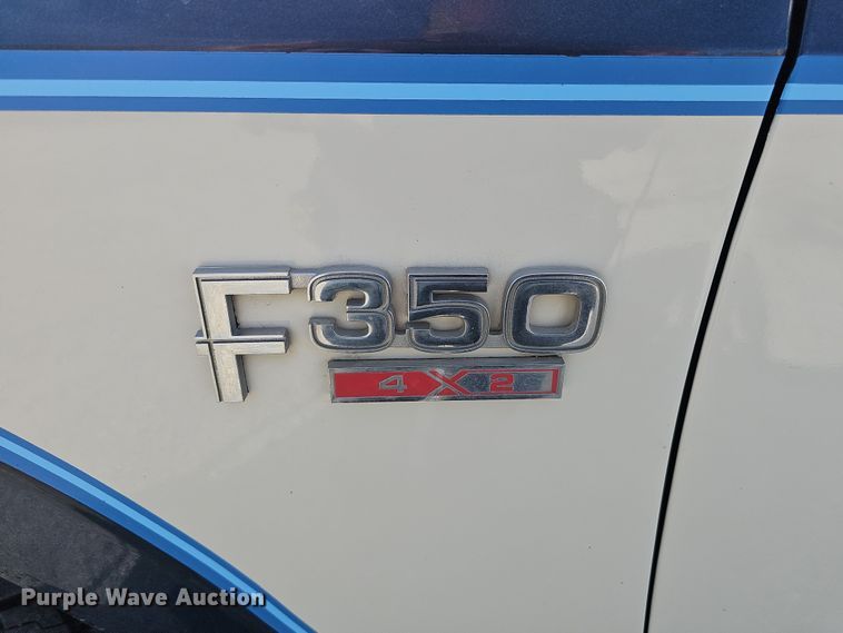 image for item MH9518 1986 Ford F350  pickup truck