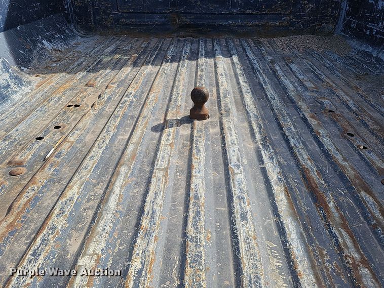 image for item MH9518 1986 Ford F350  pickup truck