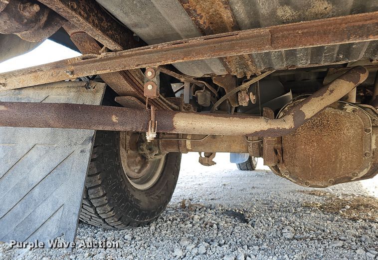 image for item MH9518 1986 Ford F350  pickup truck