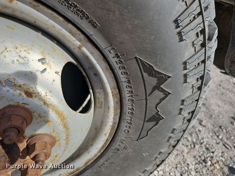 image for item MH9518 1986 Ford F350  pickup truck