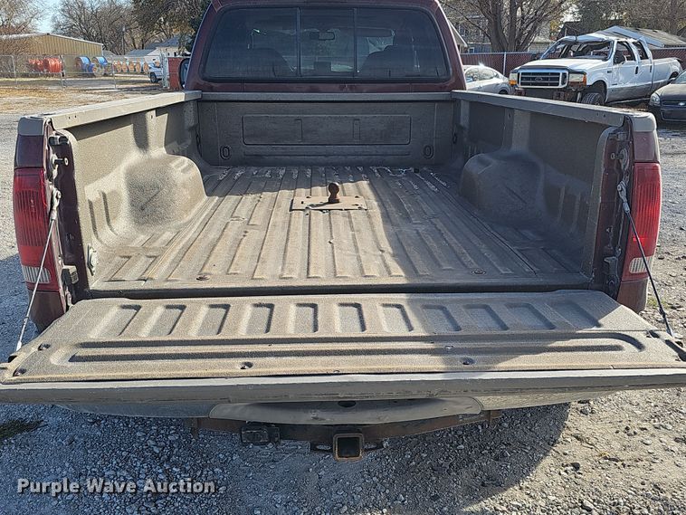 image for item MH9519 2007  Ford F350 Super Duty Lariat King Ranch  Crew Cab pickup truck