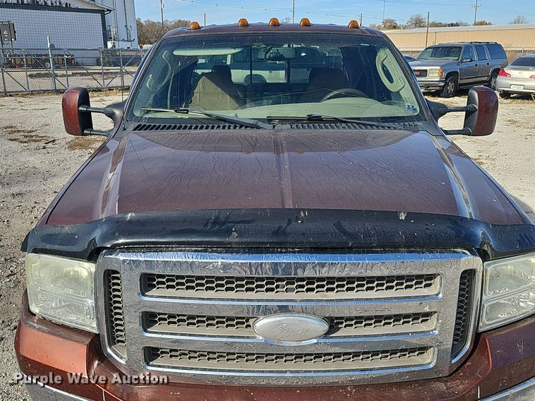 image for item MH9519 2007  Ford F350 Super Duty Lariat King Ranch  Crew Cab pickup truck