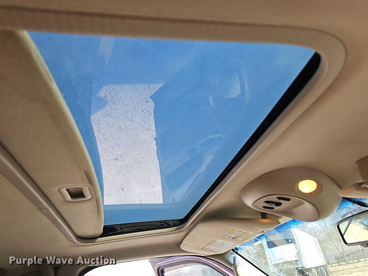 image for item MH9519 2007  Ford F350 Super Duty Lariat King Ranch  Crew Cab pickup truck