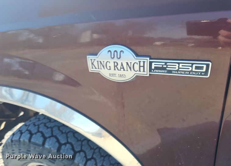 image for item MH9519 2007  Ford F350 Super Duty Lariat King Ranch  Crew Cab pickup truck