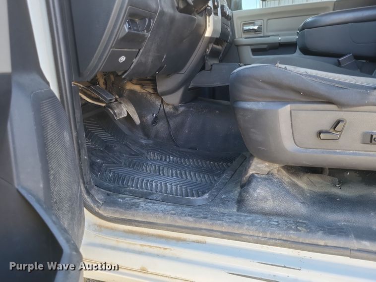 image for item MI9821 2012 Dodge Ram 2500 HD  pickup truck