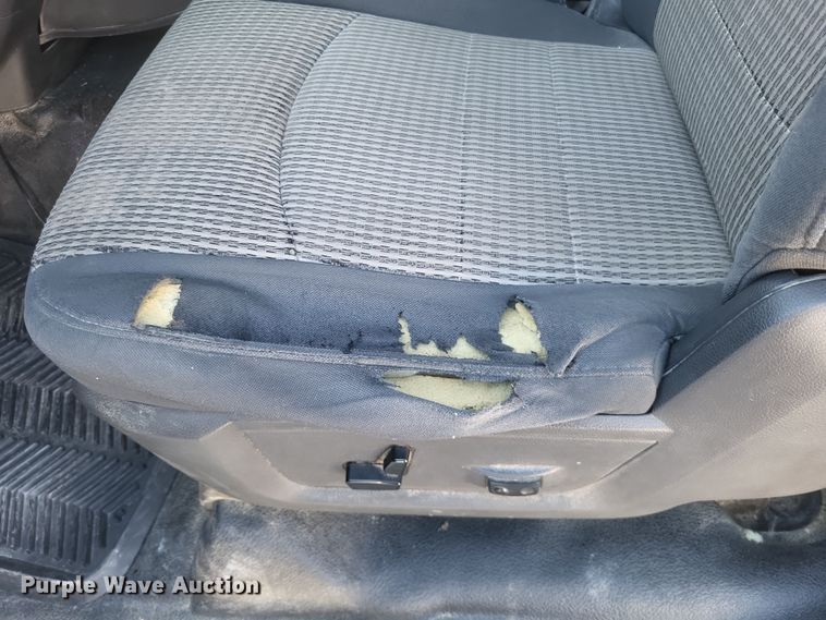 image for item MI9821 2012 Dodge Ram 2500 HD  pickup truck